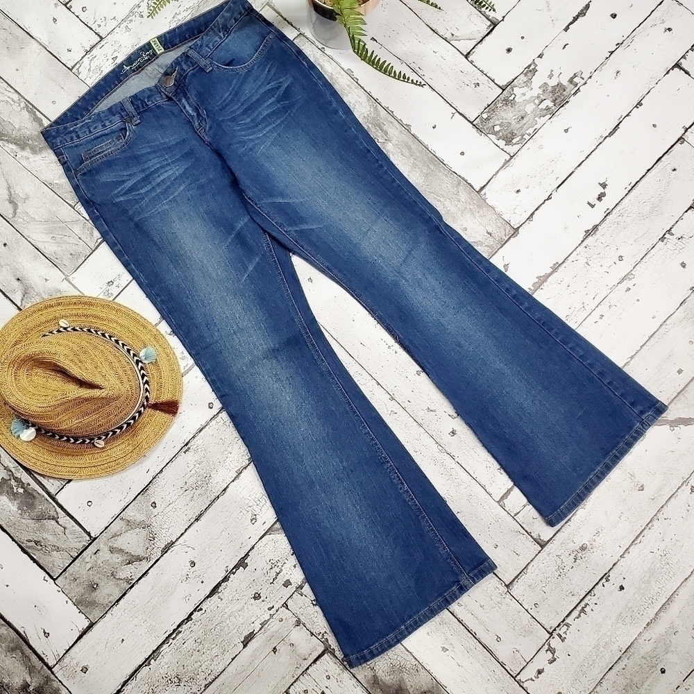 American Rag Blue Wash Flared Jeans 11 - Picture 2 of 13